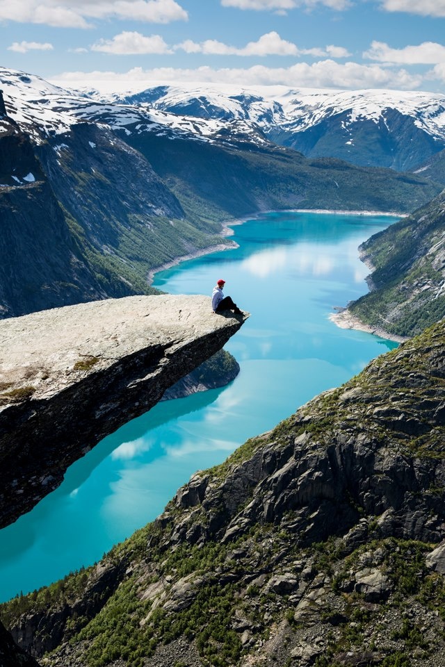 Trolltunga (Troll's Tongue)
